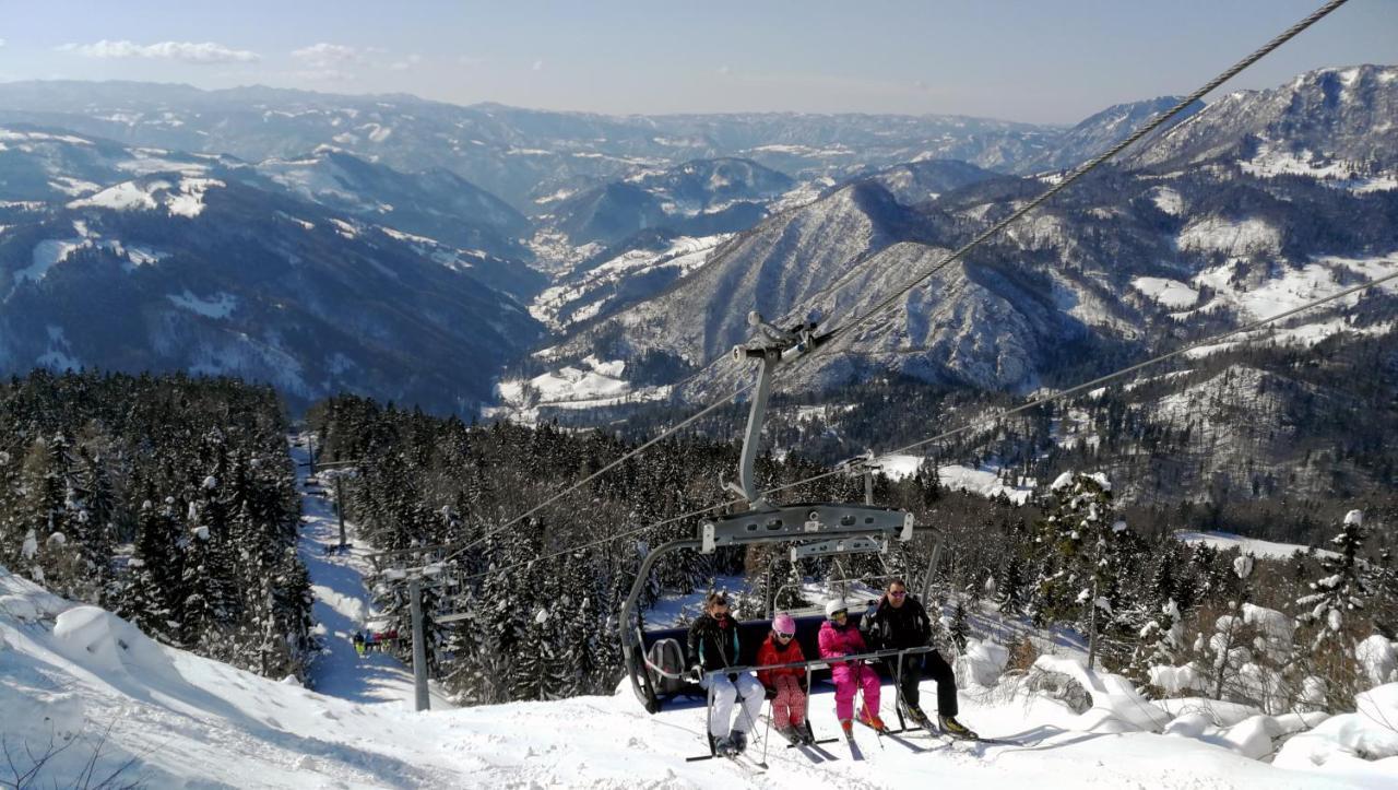 Alpska Perla Apartments Церкно Екстер'єр фото